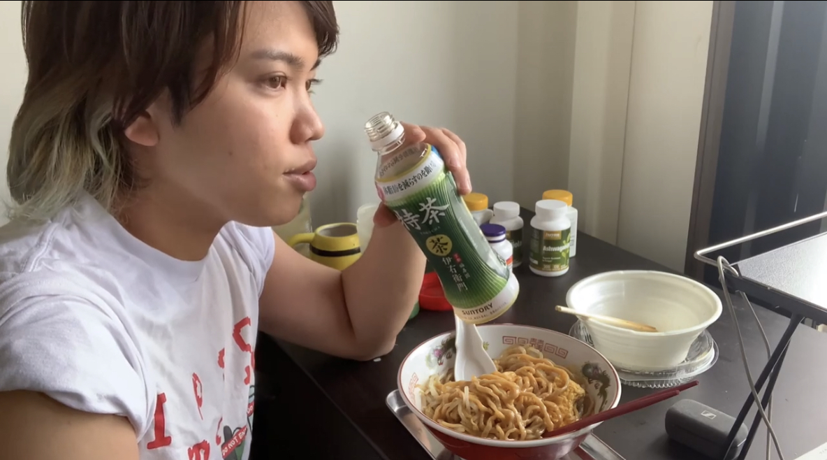 とみた豚ラーメン　ちょっと甘い卵焼きトッピング